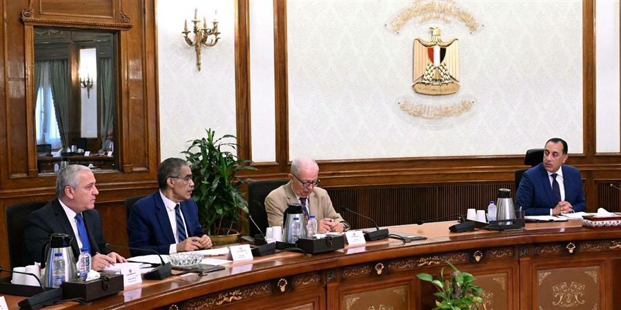 رئيس الوزراء يتابع خطة تسوية مديونيات المؤسسات الصحفية القومية
